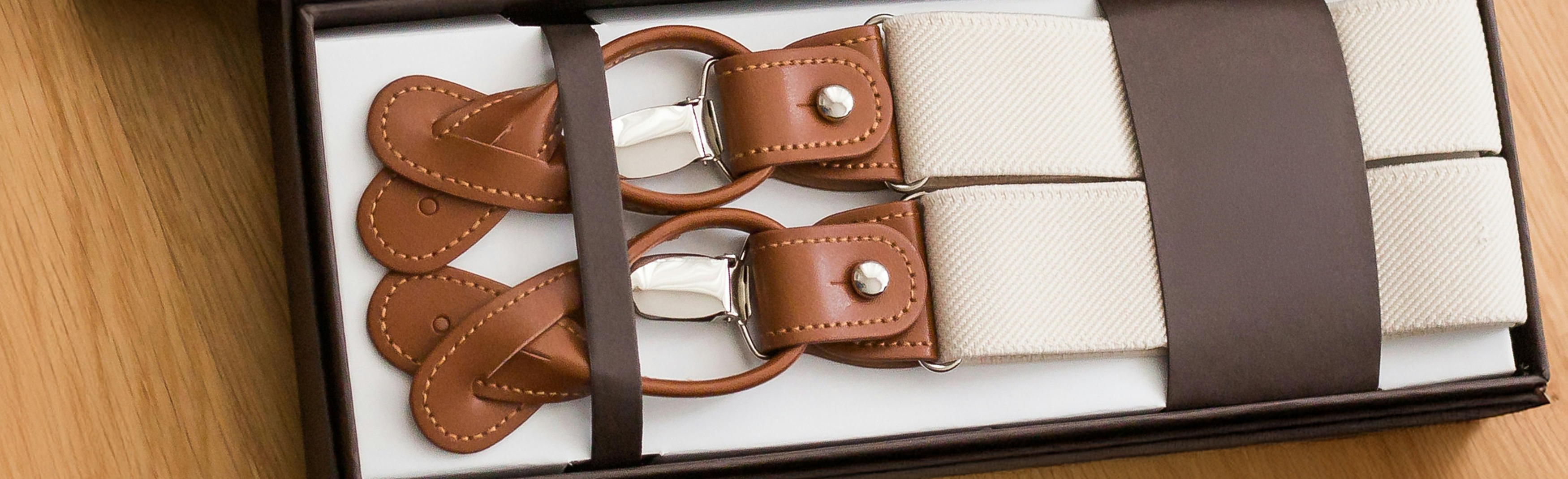 beige bretels
