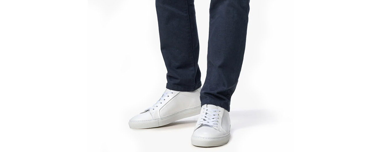 Witte sneakers Floris van Bommel