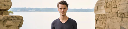 Zwart shirt V-hals
